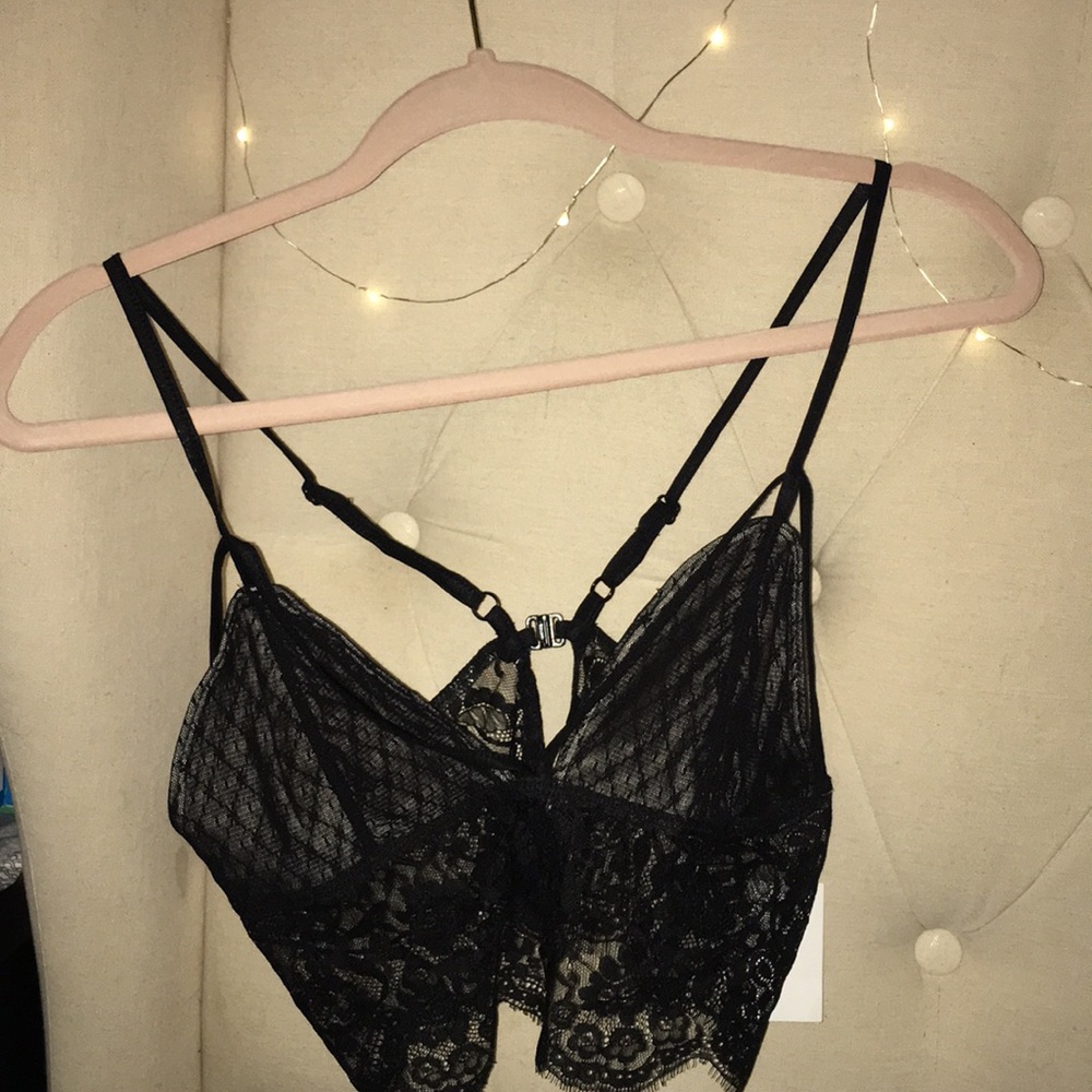 Lace crop top